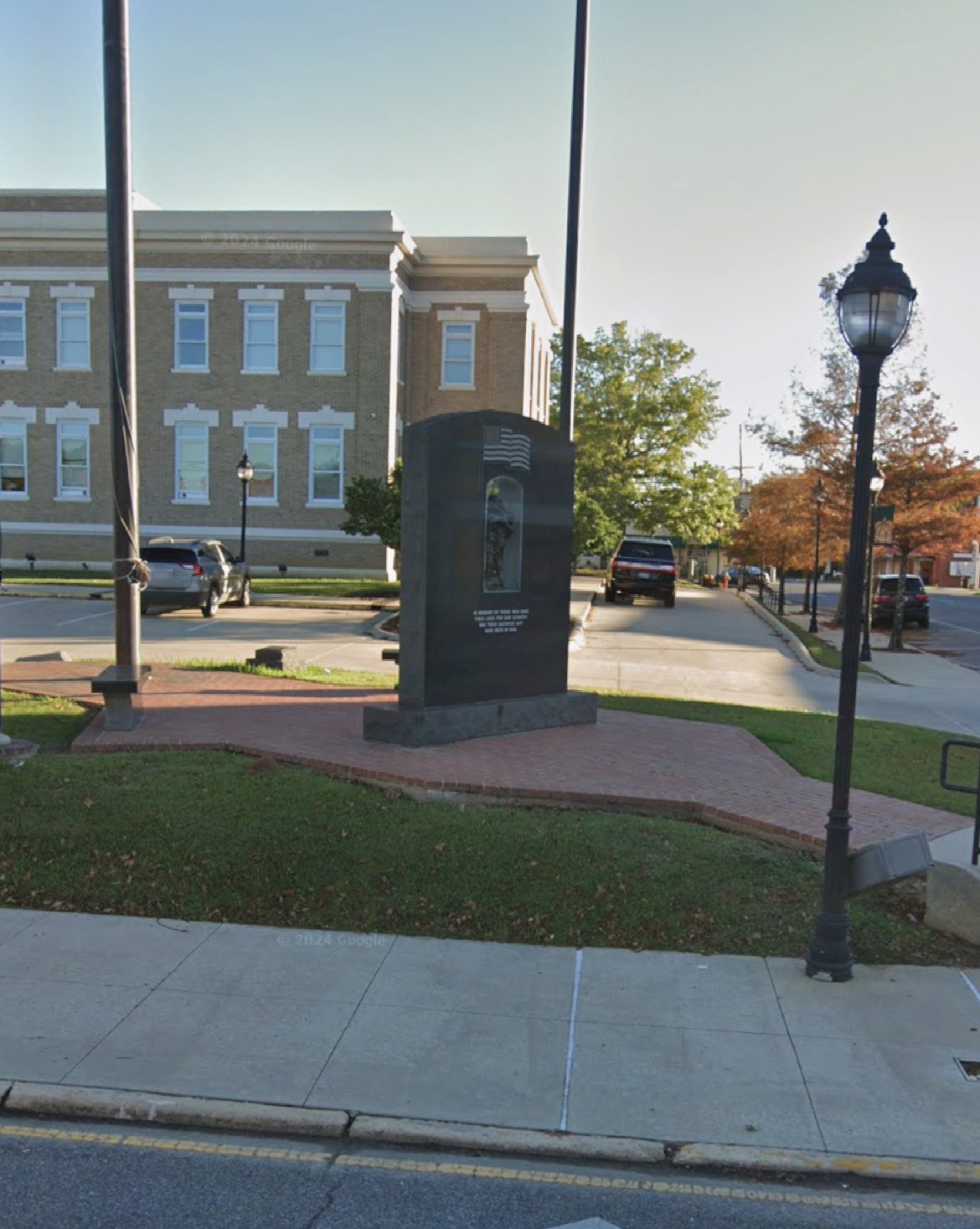 Veterans Memorial Monument