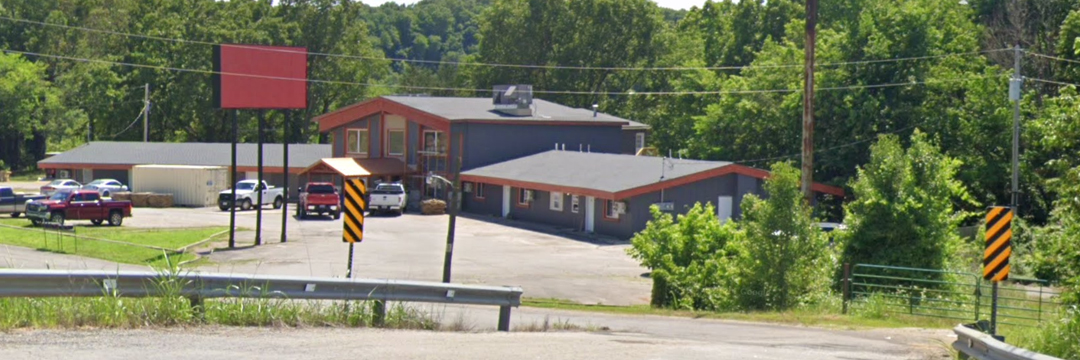 Honeypops Bar & Grill