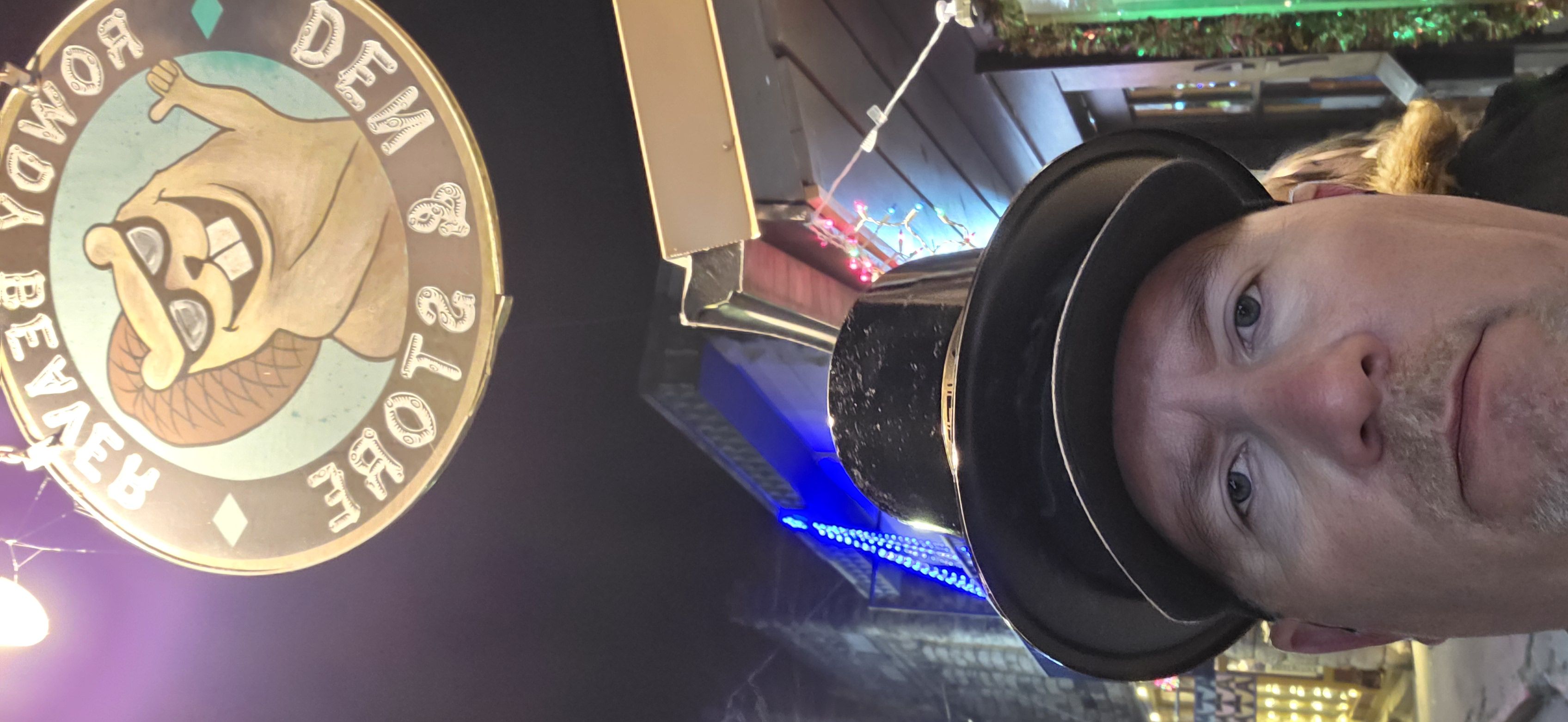 Rowdy Beaver Den - Photo 3