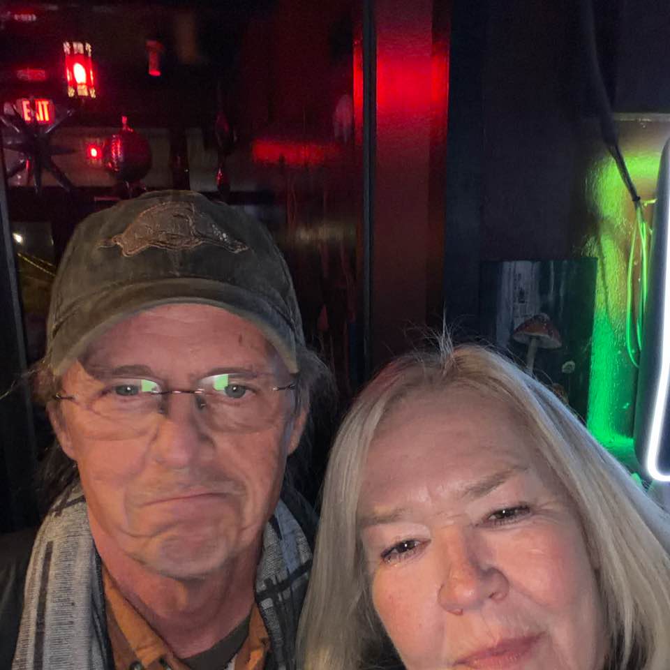 Missy's White Rabbit Lounge