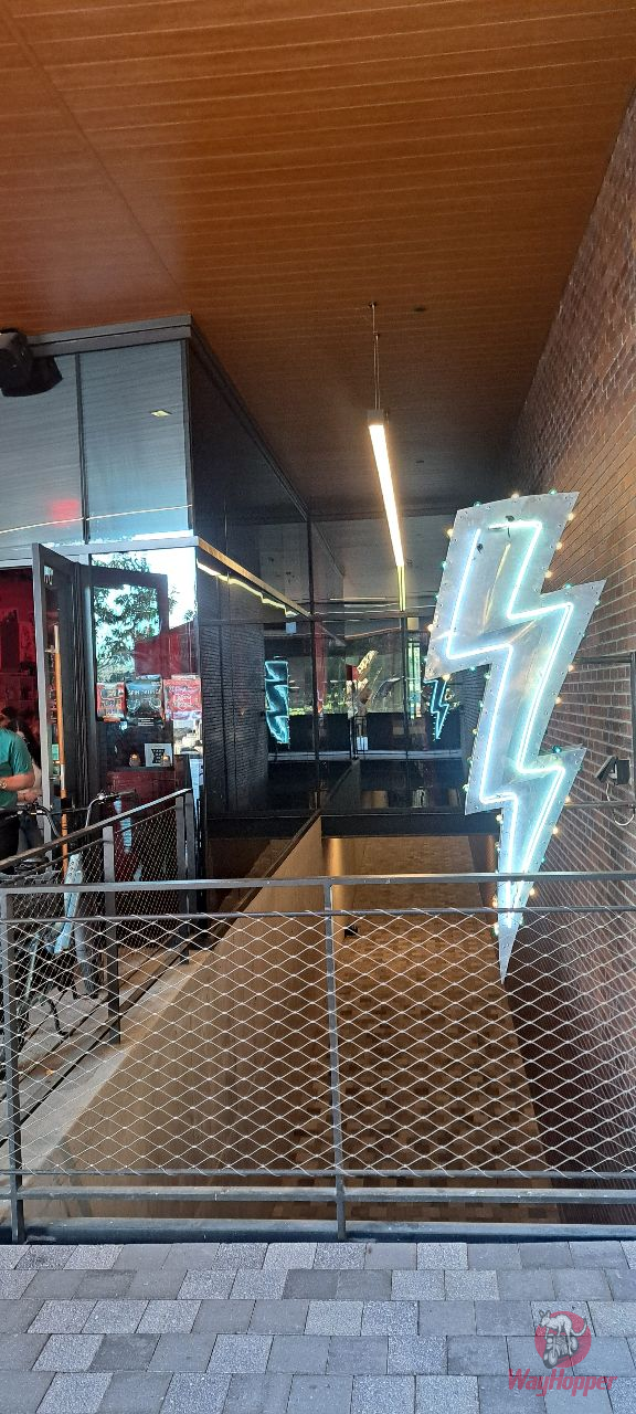 Loveless Cocktail Club