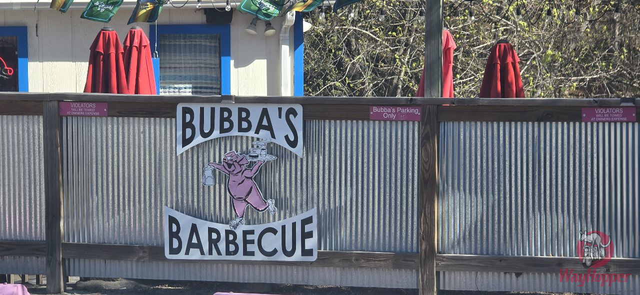 Bubba's Barbecue - Photo 3