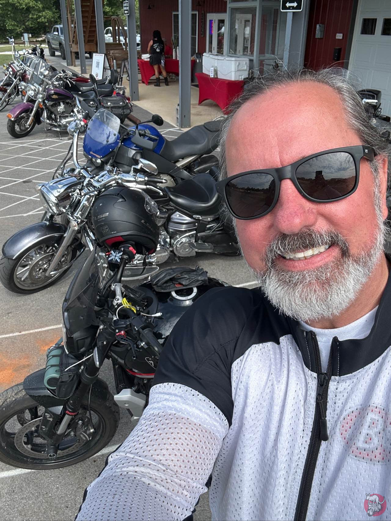 A Bikers Garage photo 6