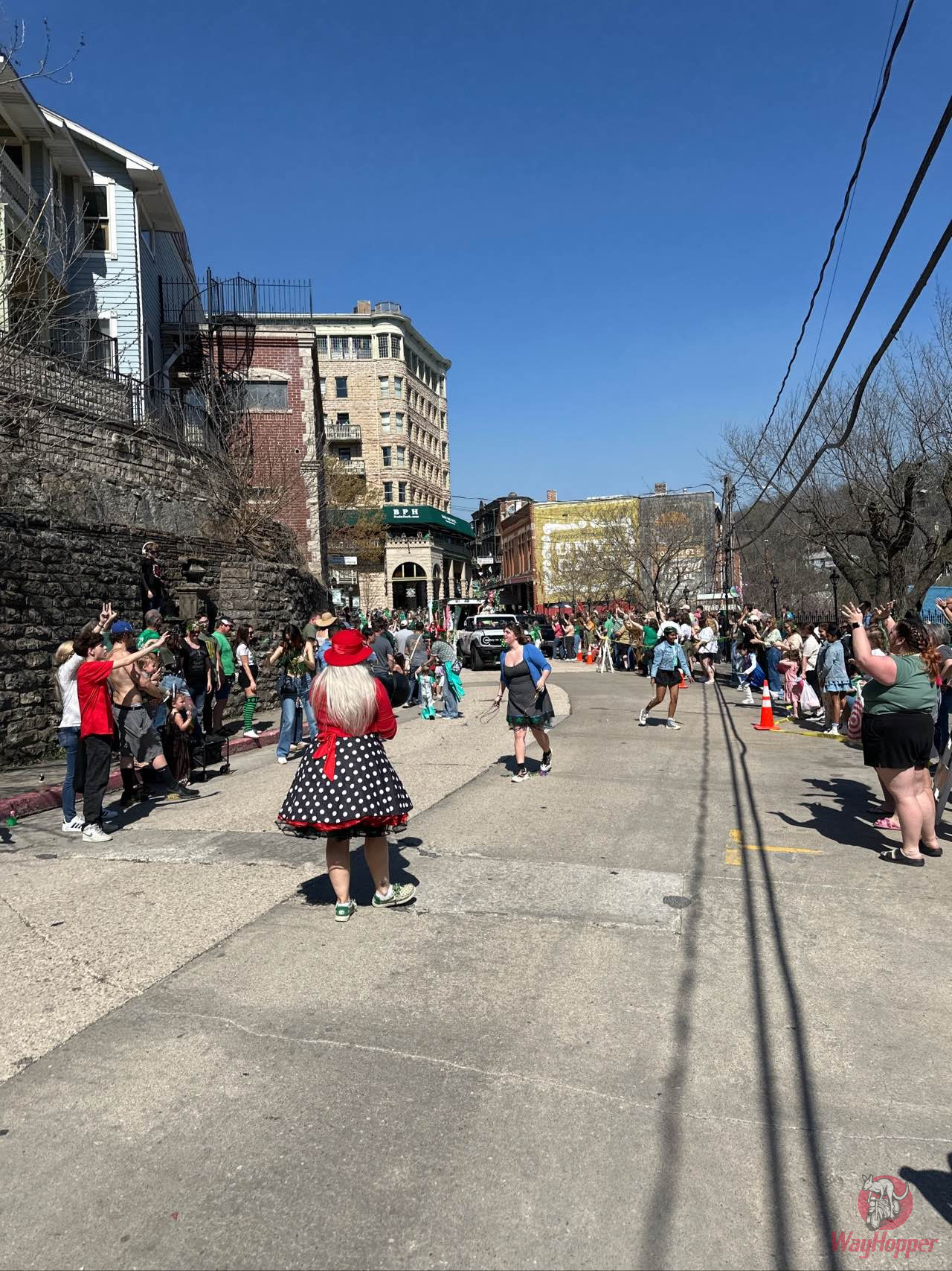 New Delhi Cafe - Photo 2