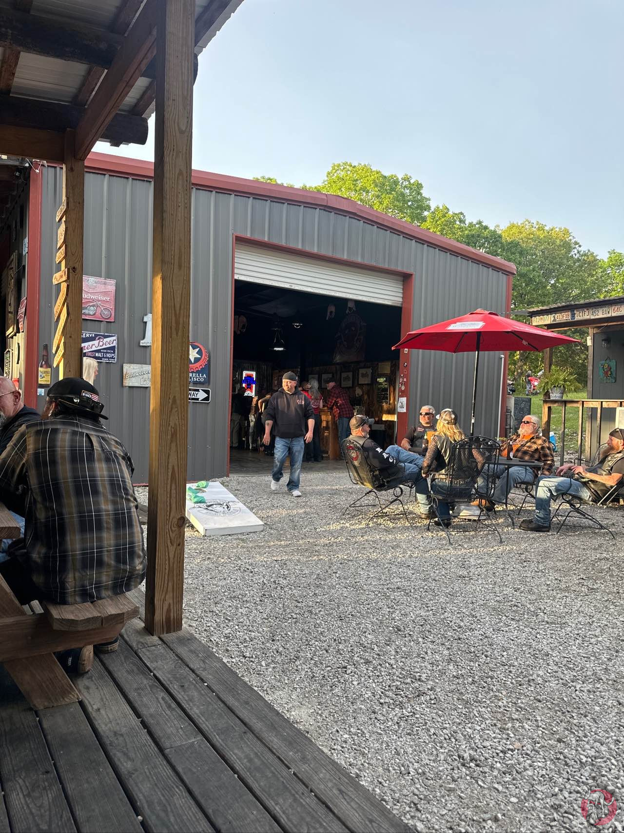 Switchback Bar - Photo 2