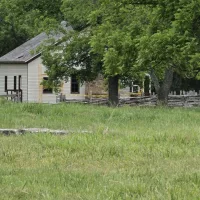 Elkhorn Tavern