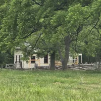 Elkhorn Tavern