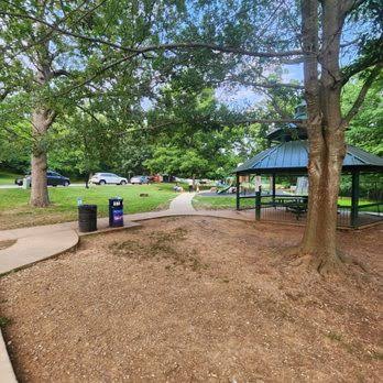 Wilson Park photo 3